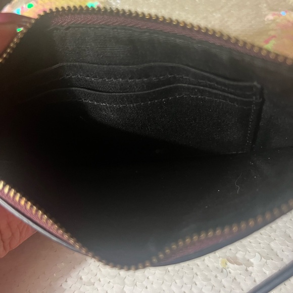 Coach wristlet - Picture 4 of 7